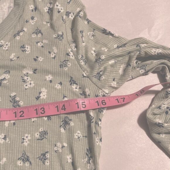 HIPPIE ROSE Juniors' Long-Sleeve Henley Floral T-Shirt Green Medium - Picture 11 of 13